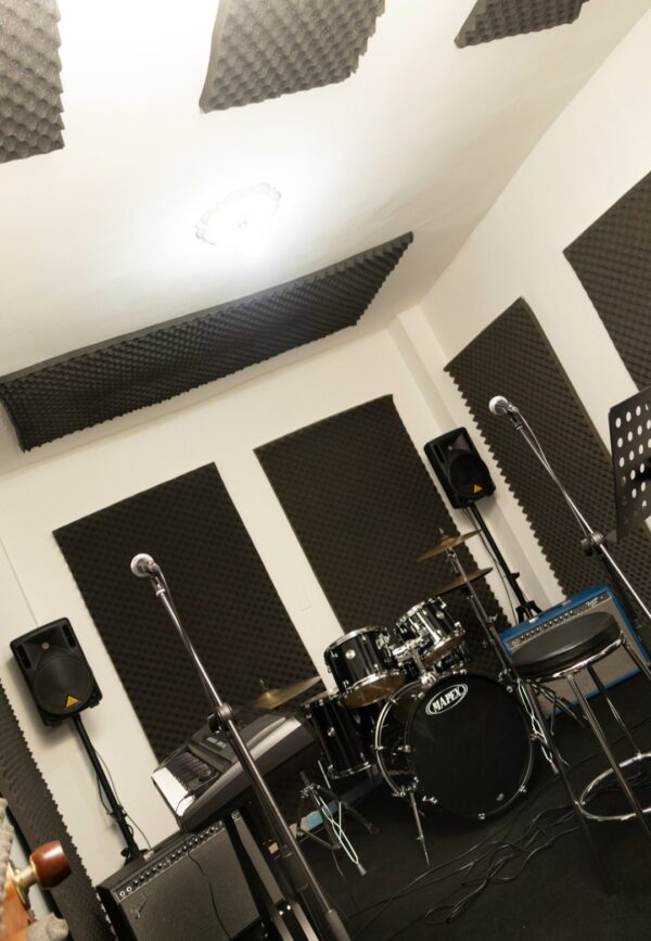 Espuma Acustica Insonorizacion (14und) 50cm X 50cm X 5 Cm Negro